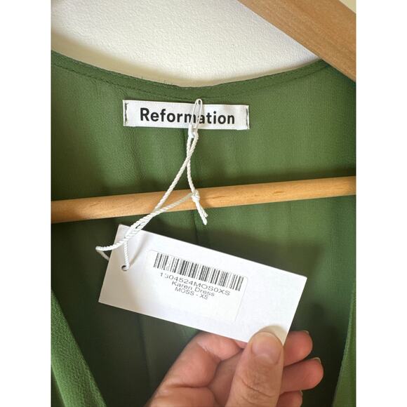 Reformation Karen Midi Wrap Dress in Moss Green XS - NWT - Picture 3 of 8